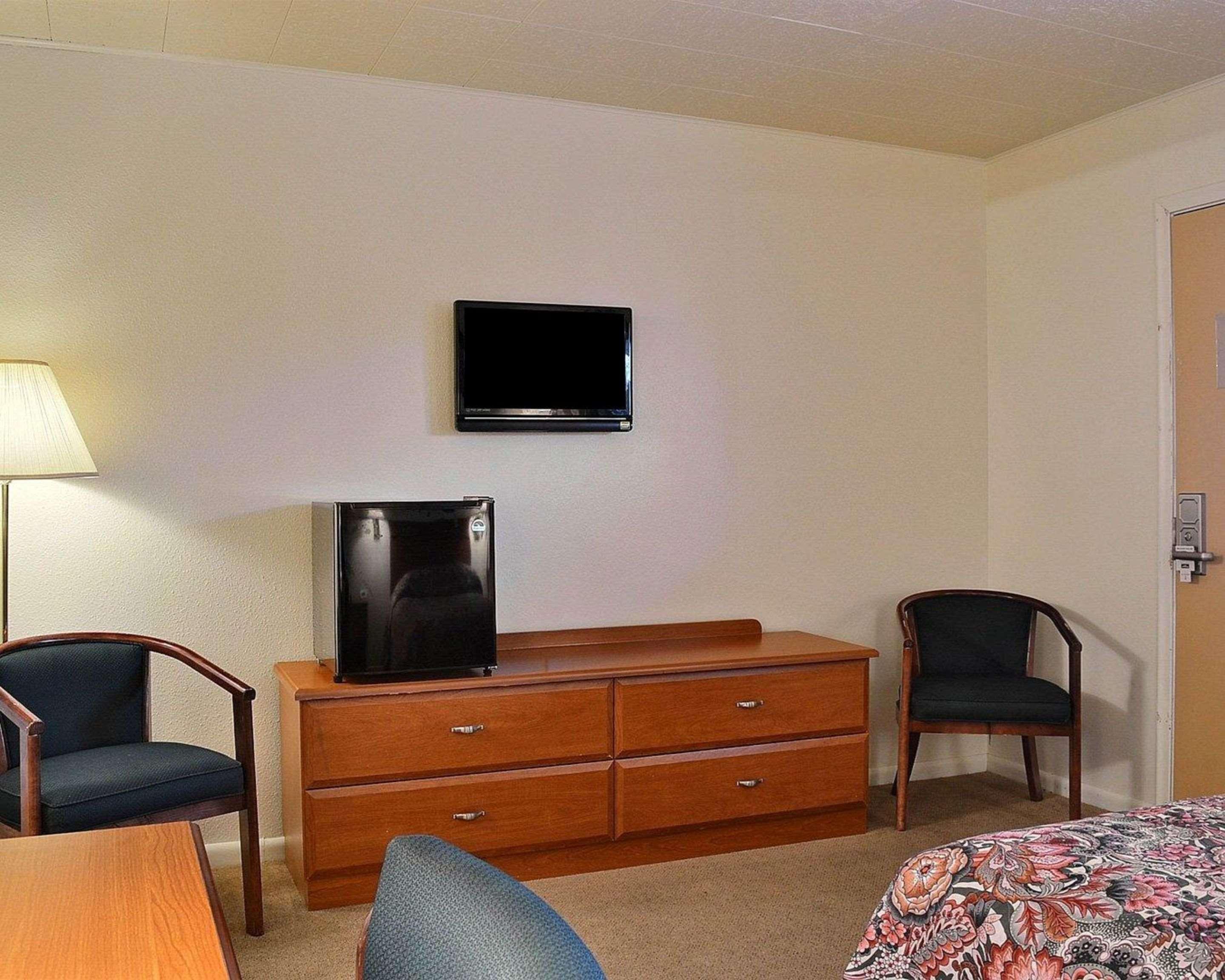 Skyline Motor Inn Cody Eksteriør bilde